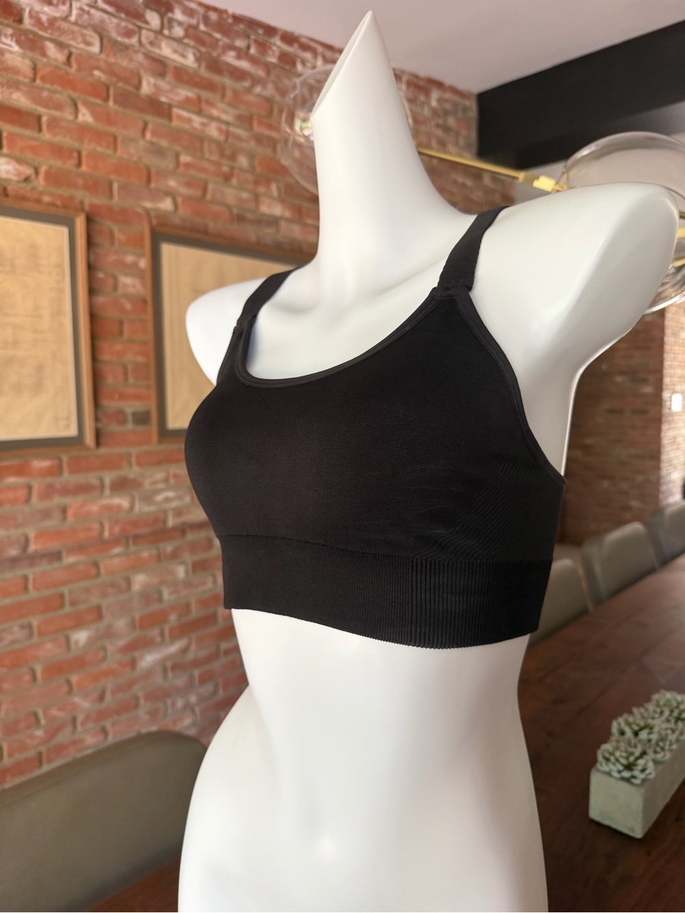 Avia Black Seamless Wireless Keyhole Sports Bra